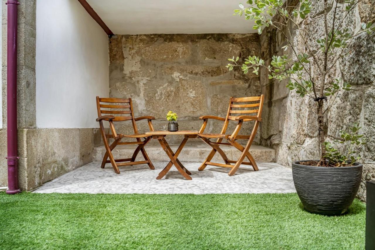 Private Garden In Porto City Center Apartment Exterior photo