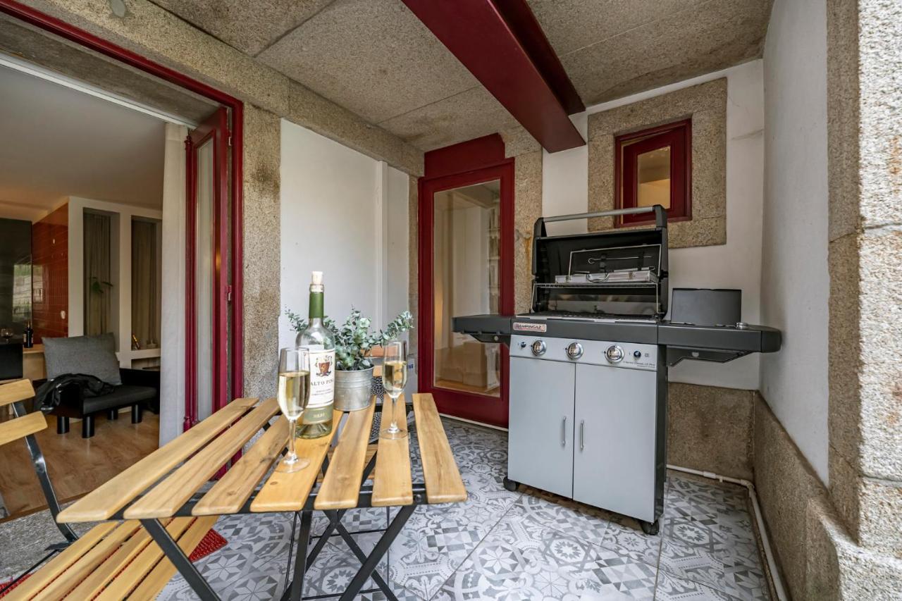 Private Garden In Porto City Center Apartment Exterior photo