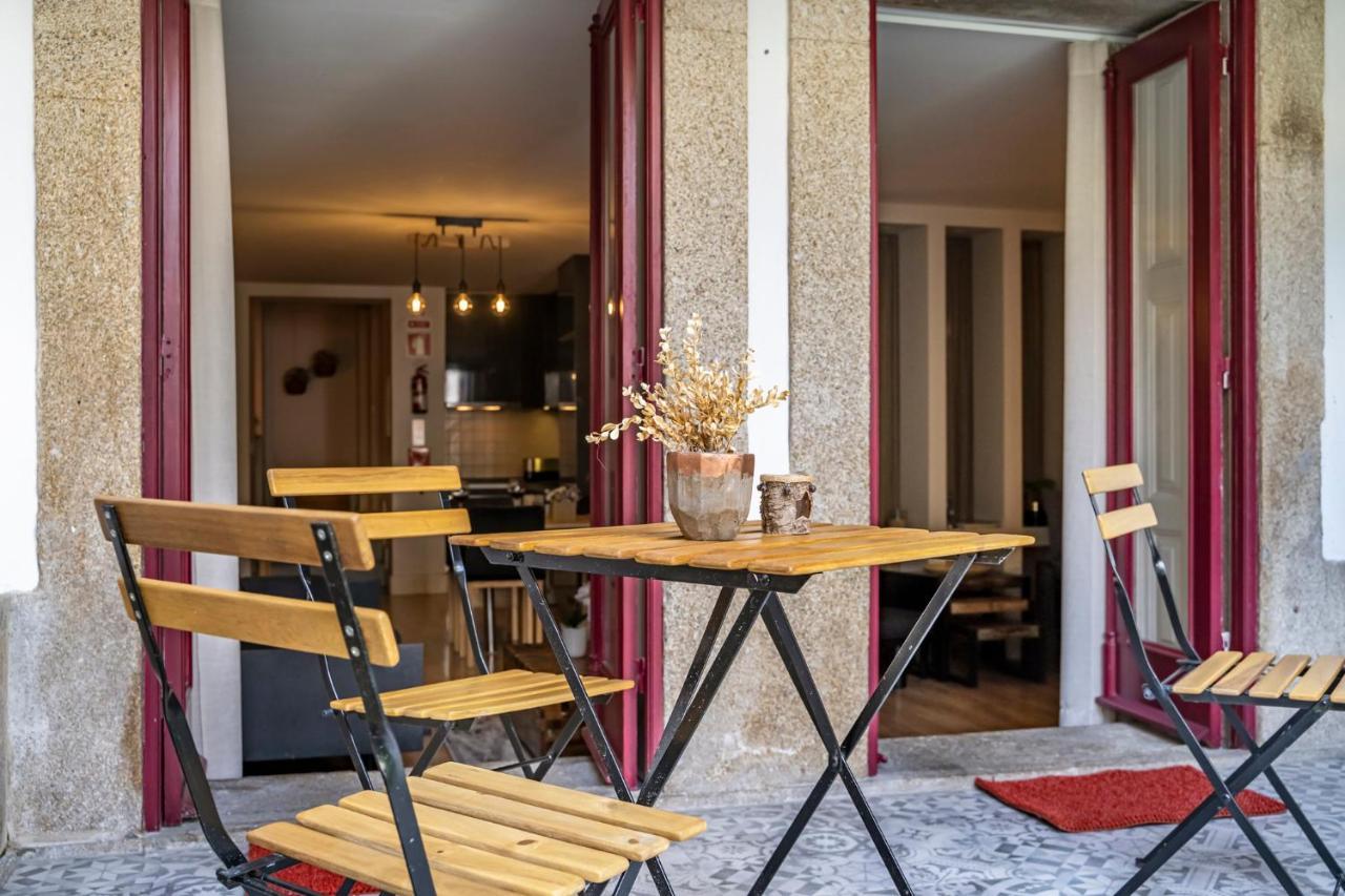 Private Garden In Porto City Center Apartment Exterior photo